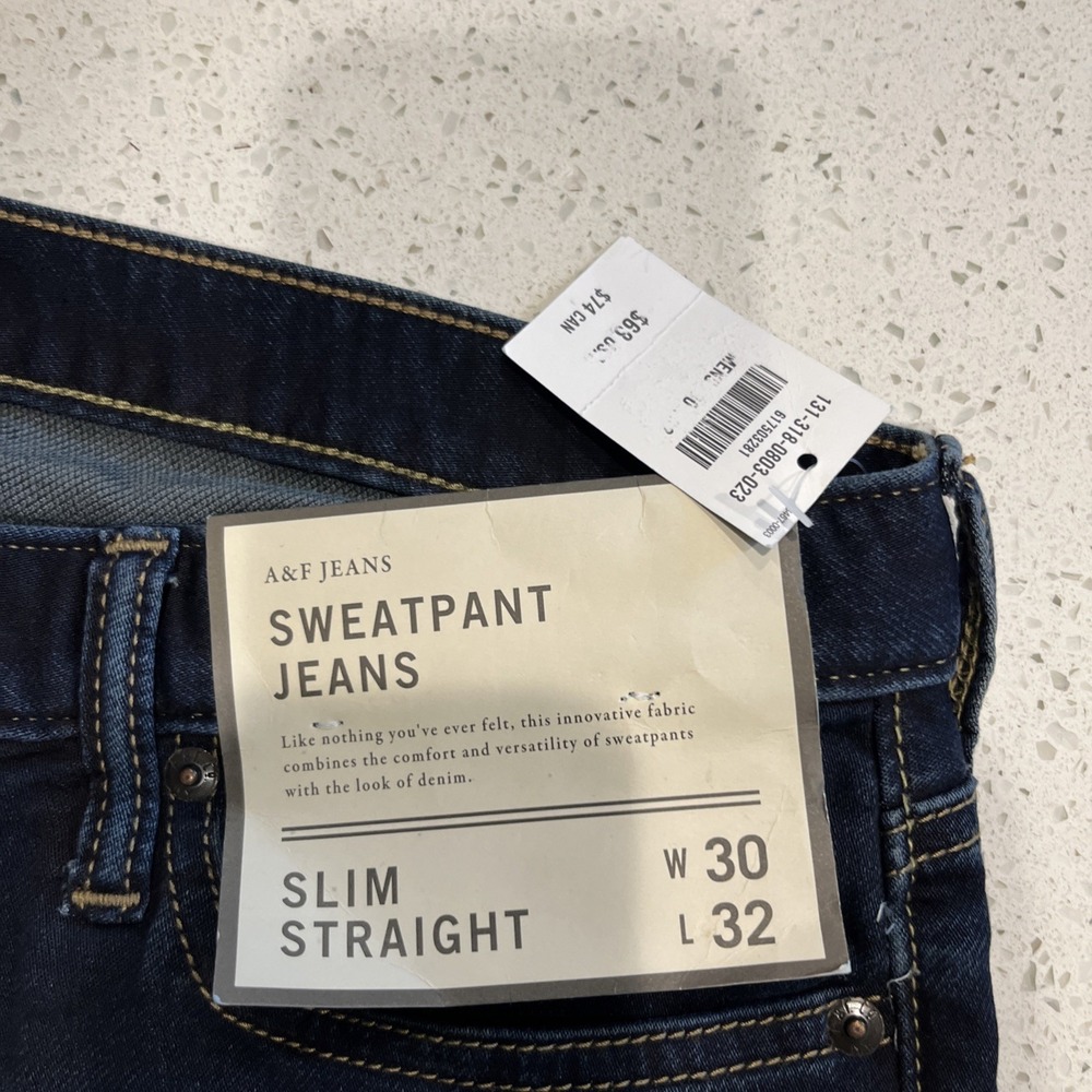 Abercrombie & Fitch Denim Jogger Jeans Womens 30/32 Blue Stretch NWT - Picture 2 of 4